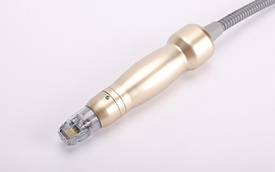 マイクロニードルRF（シルファームX）